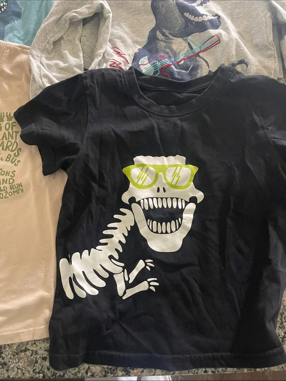 Kids 5T lot of dinosaur tops! 7 items